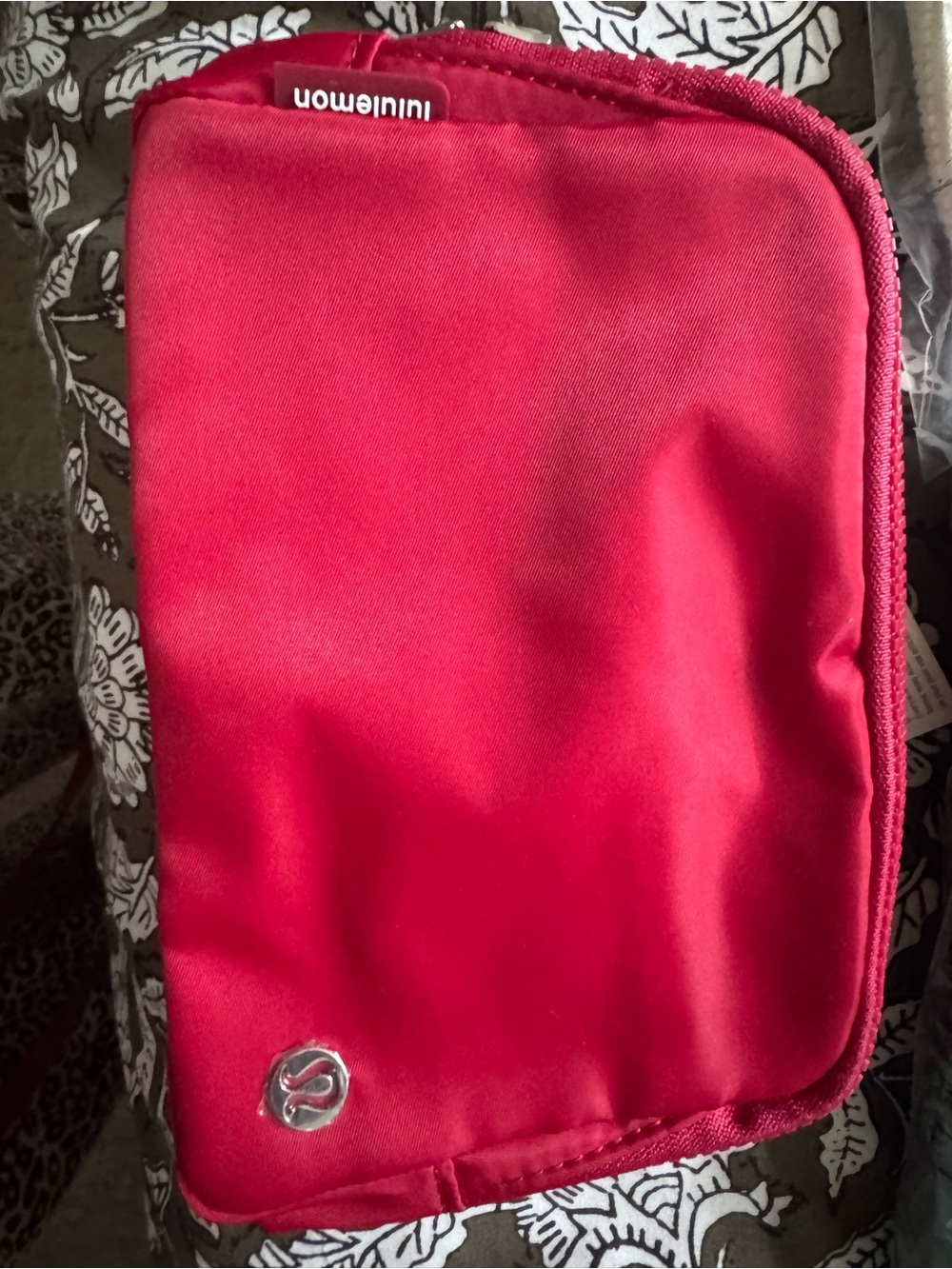 lululemon athletica Red Travel bag O
